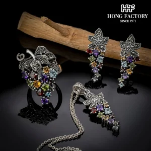 A Marcasite Brooch 